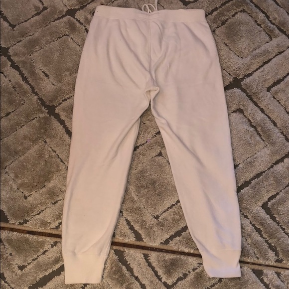 White Joggers | Abercrombie and Fitch - Picture 2 of 2